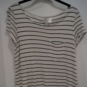 H and M striped t-shirt